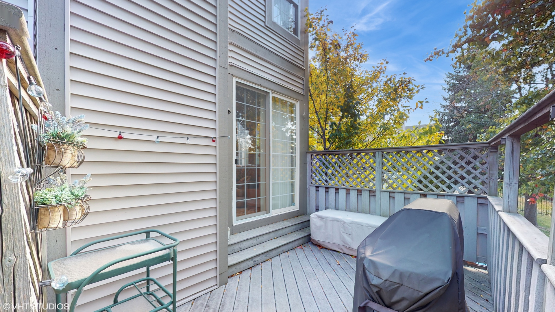 1640 Newton Avenue Park Ridge, IL 60068 - Photo 37 of 50 a view of a chair in the balcony