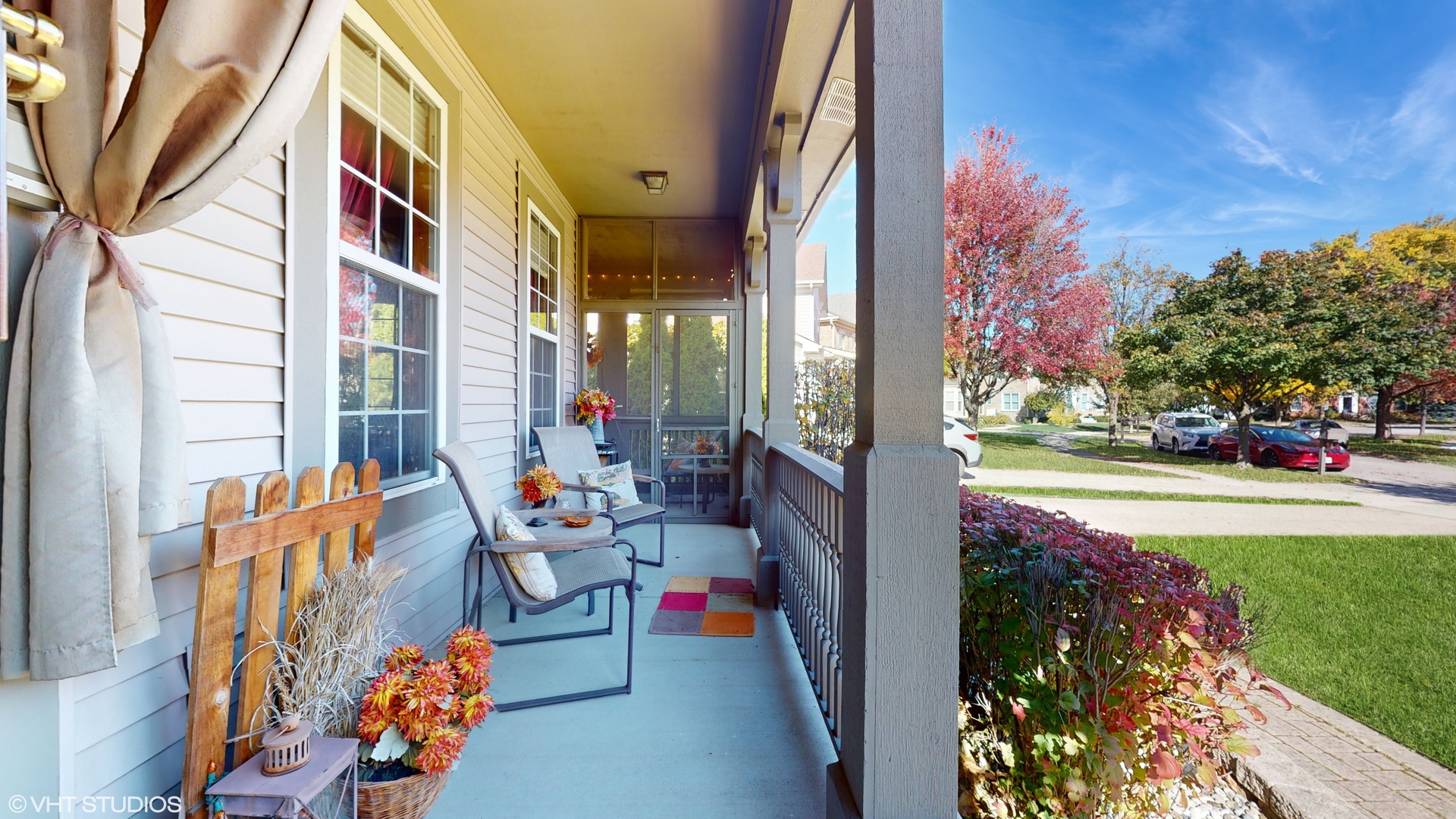 1640 Newton Avenue Park Ridge, IL 60068 - Photo 42 of 50 city view of street with sitting area