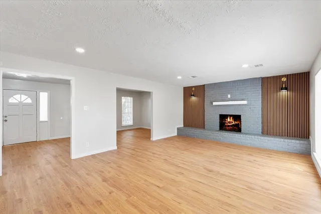 $2,500 | 3811 Woodbriar Drive, Houston, TX 77068