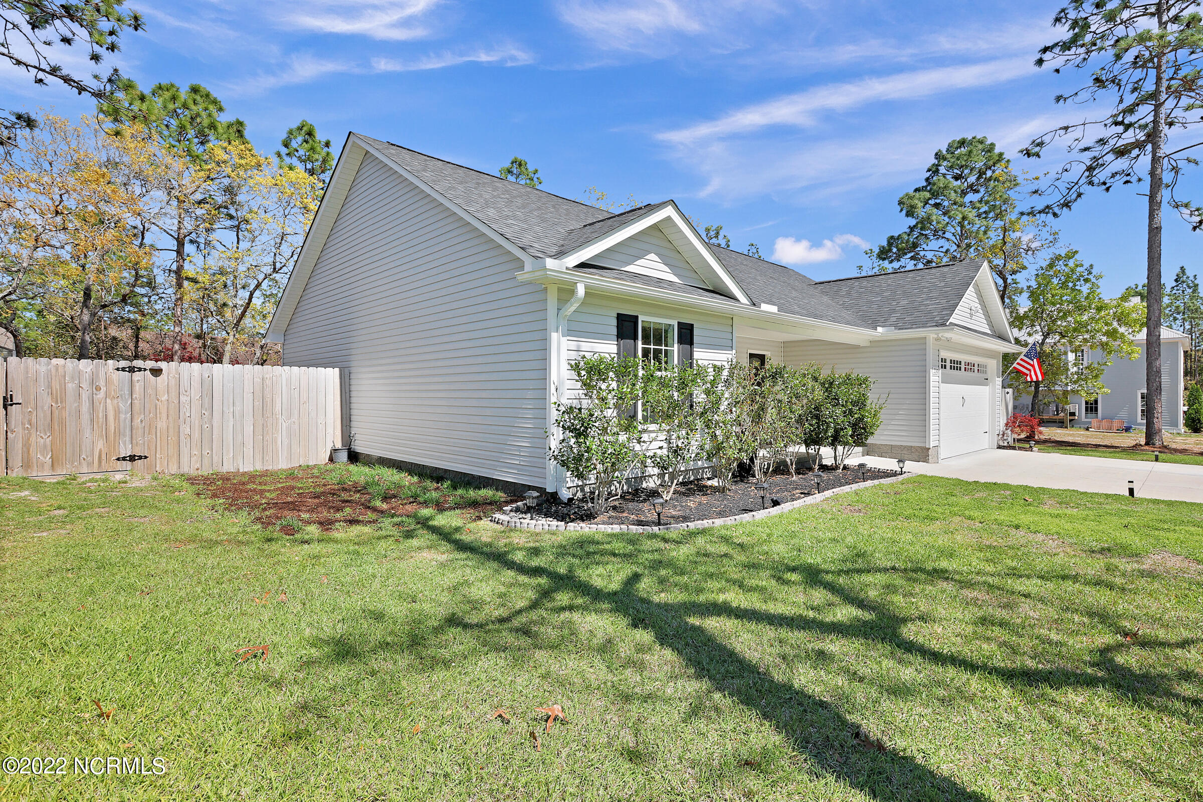 230 Ash Road Southport, NC 28461 - Photo 2 of 37 0B0A4463