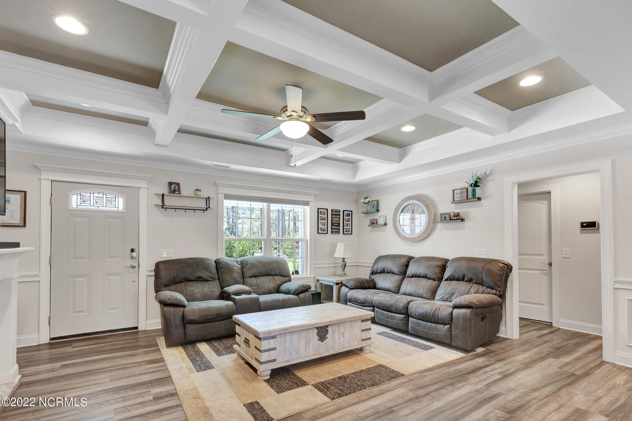 230 Ash Road Southport, NC 28461 - Photo 5 of 37 Living area