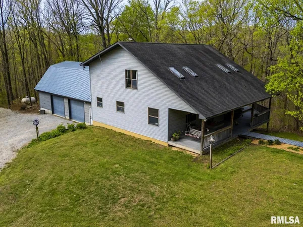 $790,000 | 2368 Watt Hill Road, Murphysboro, IL 62966