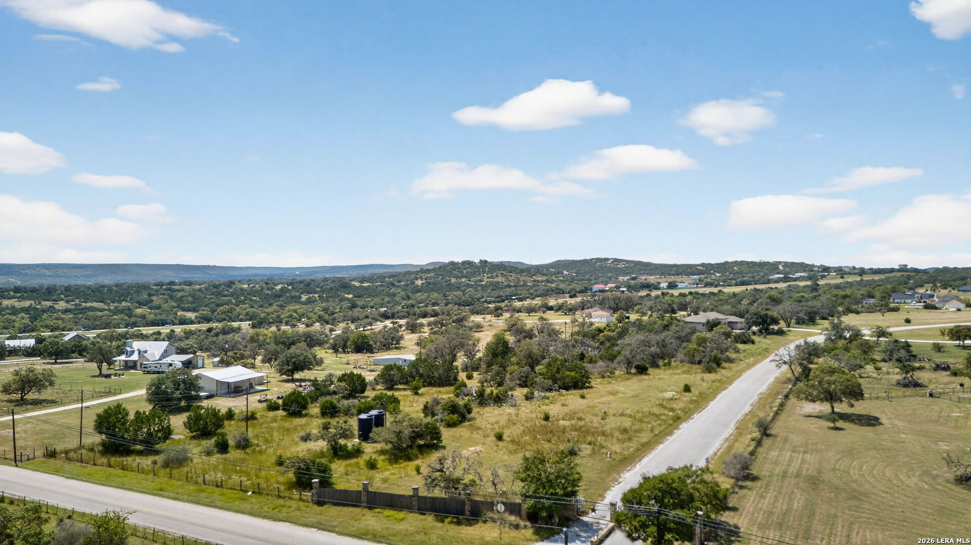 14 Joshua Rnch Drive Comfort, TX 78013 - Photo 2 of 31