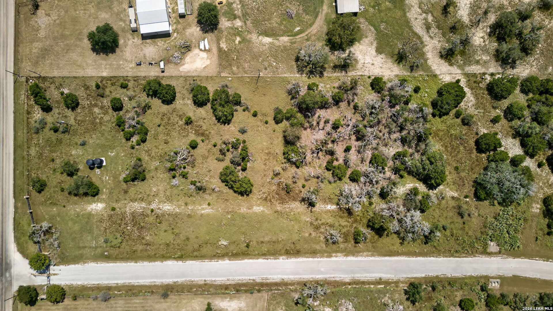 14 Joshua Rnch Drive Comfort, TX 78013 - Photo 3 of 31