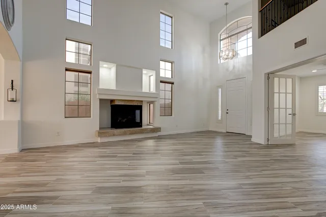 $2,799 | 2237 West Bonanza Lane, Phoenix, AZ 85085