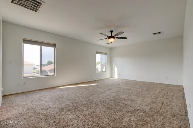 $2,799 | 2237 West Bonanza Lane, Phoenix, AZ 85085