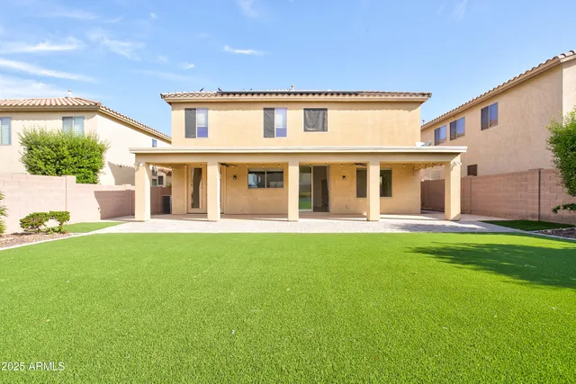 $2,799 | 2237 West Bonanza Lane, Phoenix, AZ 85085