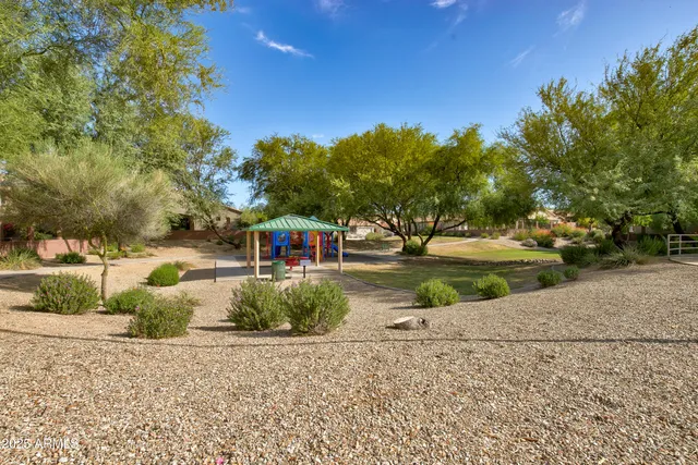 $2,799 | 2237 West Bonanza Lane, Phoenix, AZ 85085