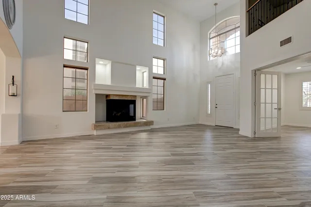 $2,799 | 2237 West Bonanza Lane, Phoenix, AZ 85085