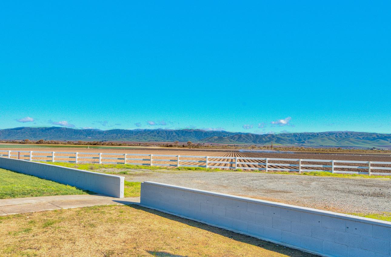 1263 River Road Salinas, CA 93908 - Photo 15 of 52 Gallery Image 15