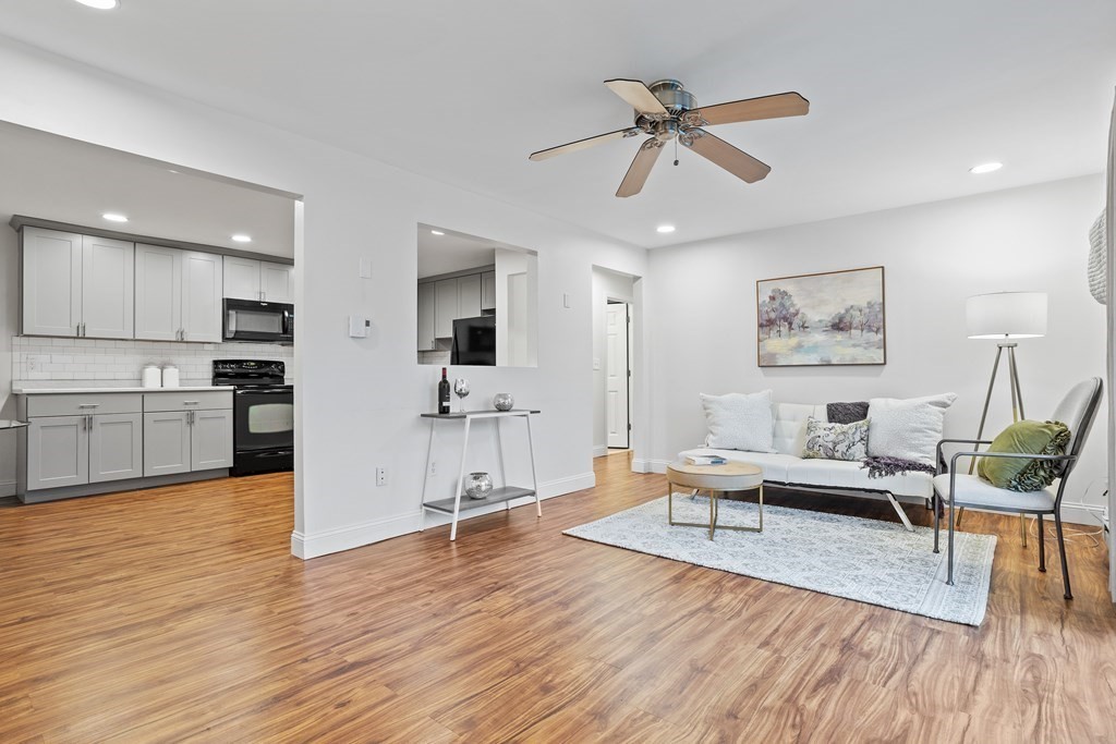 386 Great Road, Unit B21 Acton, MA 01720 - Photo 8 of 34 Gallery Image 8