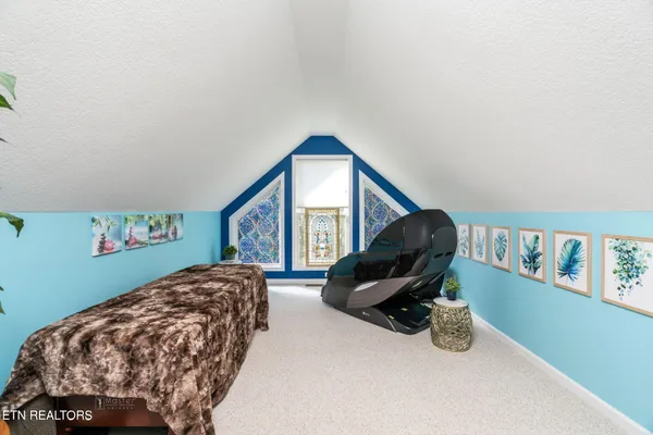 $885,000 | 209 Bucks And Doe Lane, La Follette, TN 37766