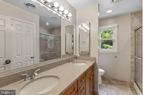 $852,600 | 20646 Hazelnut Court, Germantown, MD 20874