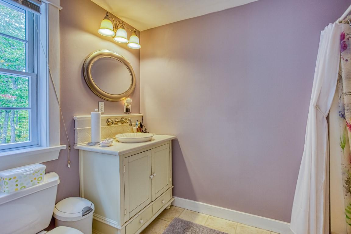 52 Burnham Cove Road Boothbay, ME 04537 - Photo 35 of 64 35. 52BurnhamCove-2773