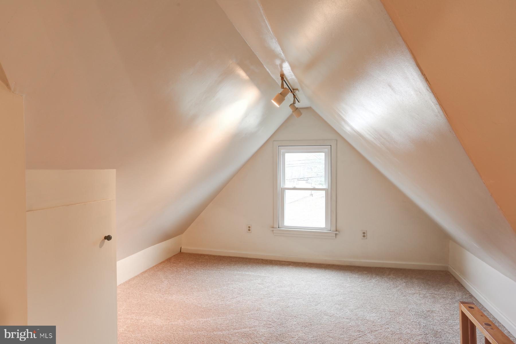 19 Salt Road Enola, PA 17025 - Photo 3 of 21 Gallery Image 3