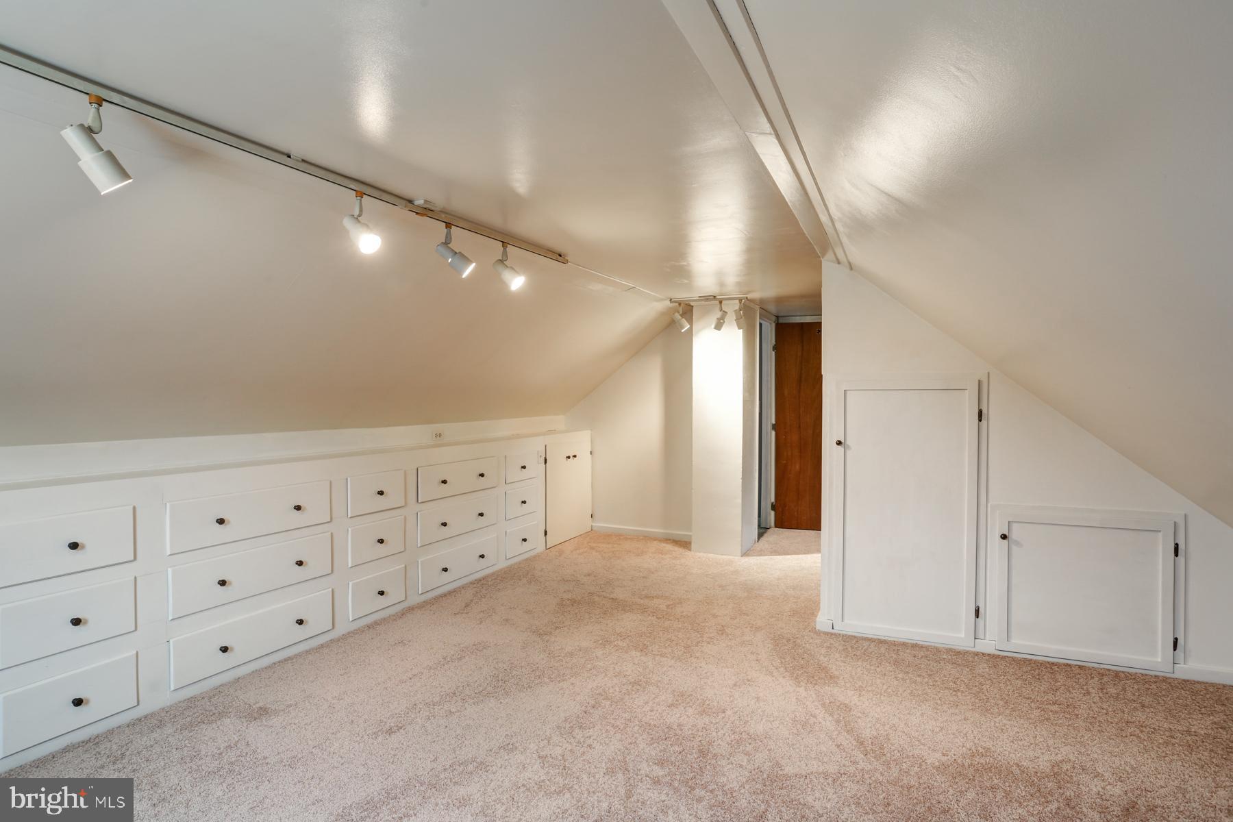 19 Salt Road Enola, PA 17025 - Photo 5 of 21 Gallery Image 5