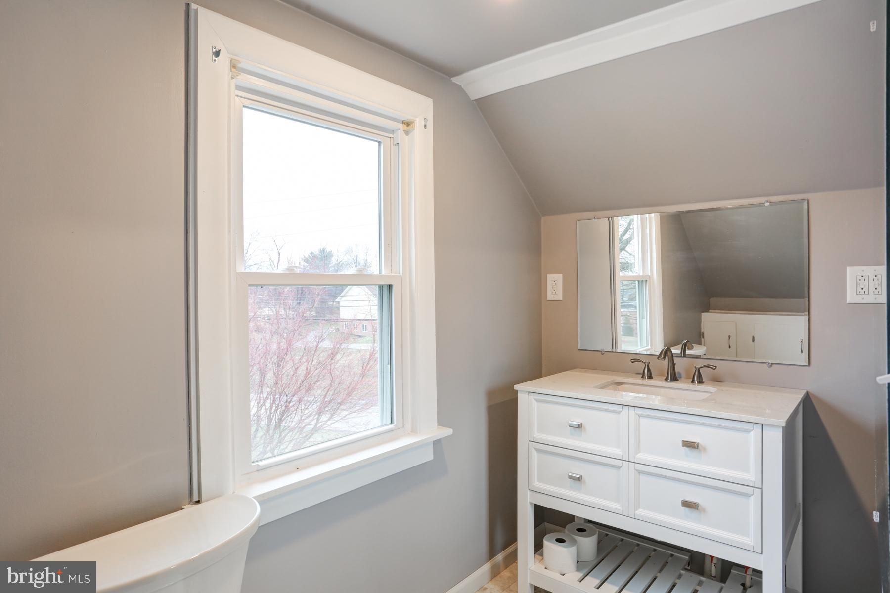 19 Salt Road Enola, PA 17025 - Photo 7 of 21 Gallery Image 7