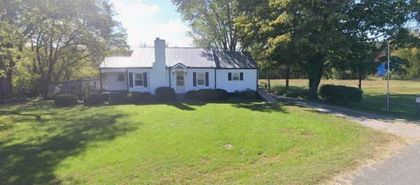 $400,000 | 1526 Old Center Church Road, Shelbyville, TN 37160