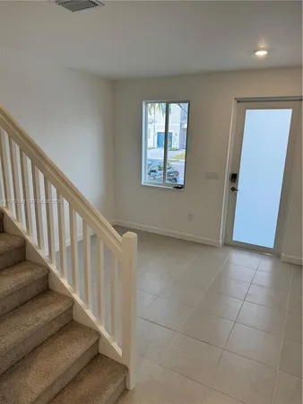 $2,700 | 656 Southeast 14th Court, Homestead, FL 33034