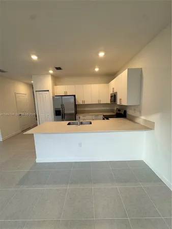 $2,700 | 656 Southeast 14th Court, Homestead, FL 33034
