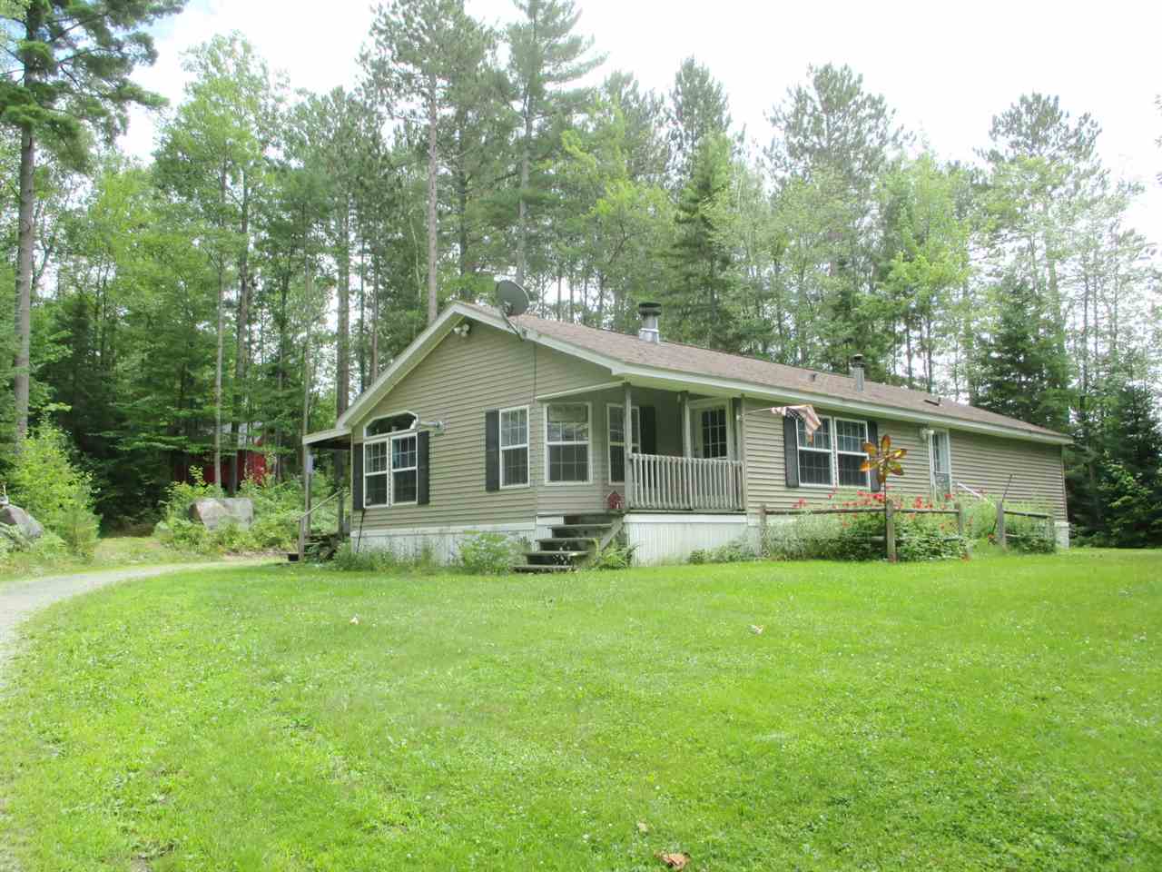 516 West Side Road Whitefield, NH 03598 - Photo 1 of 40