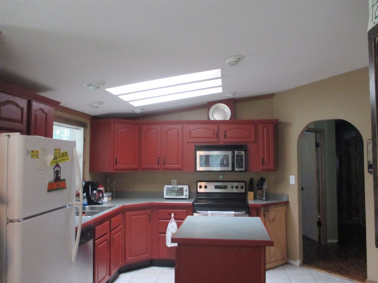 516 West Side Road Whitefield, NH 03598 - Photo 7 of 40