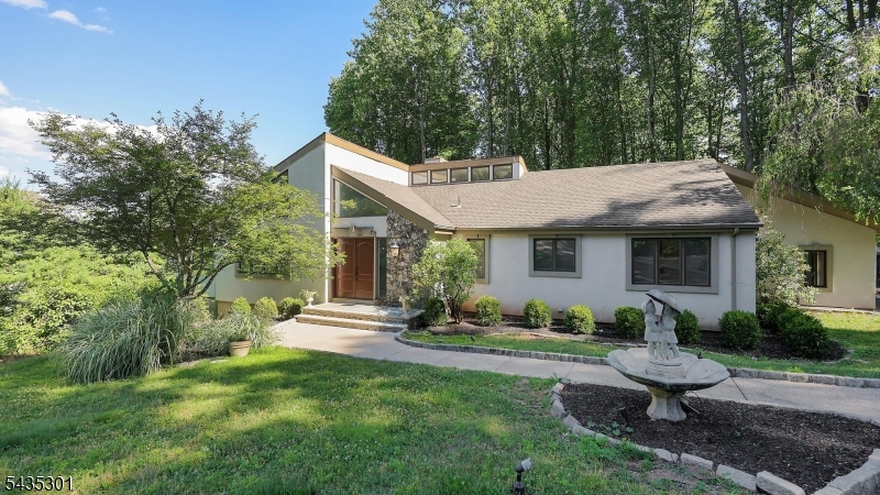 2 Springdale Lane Warren, NJ 07059 - Photo 2 of 31