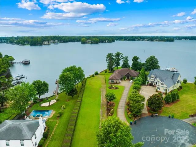 $800,000 | 22312 John Gamble Road, Cornelius, NC 28031