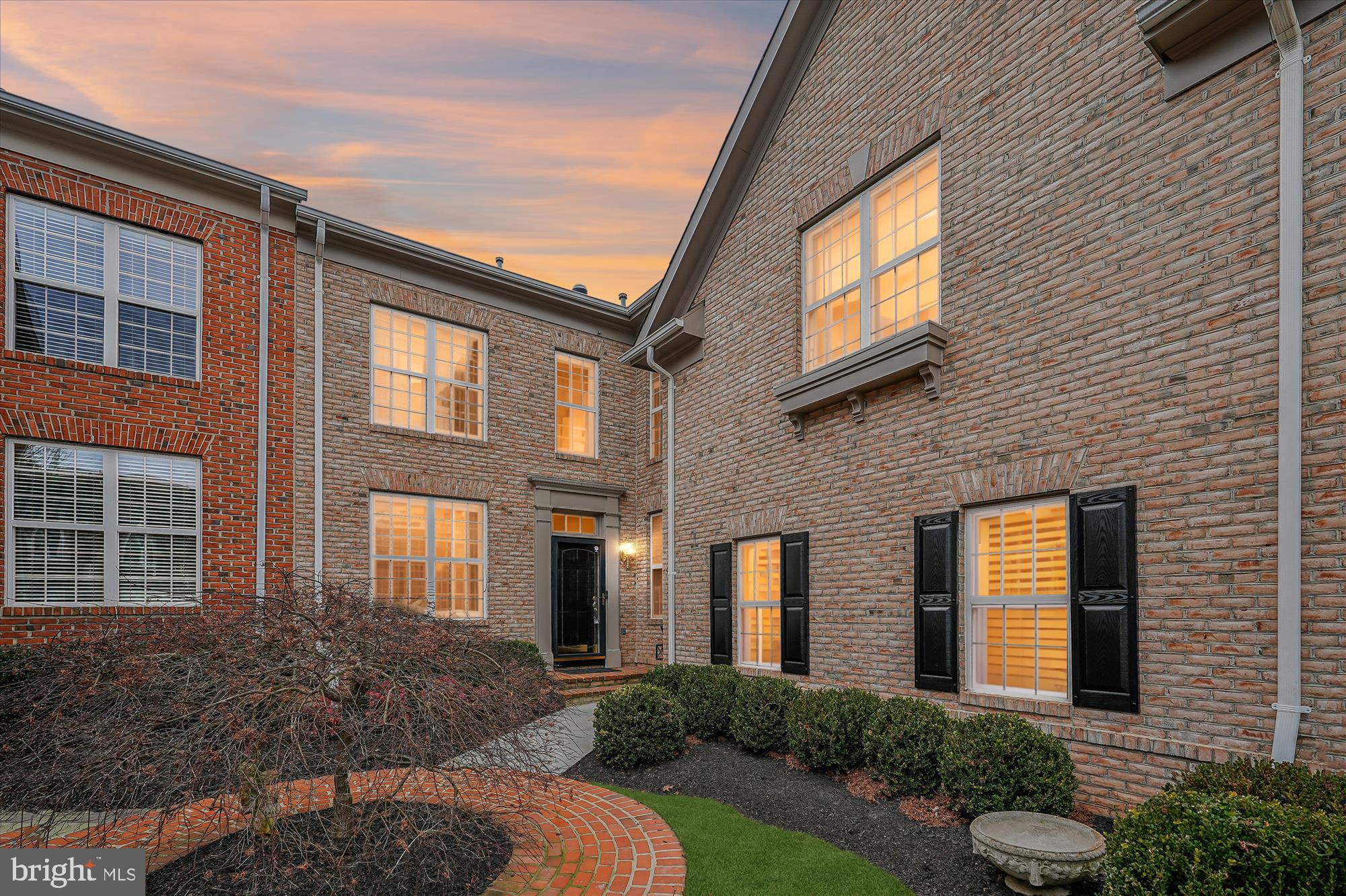 Manicured Courtyard Entry