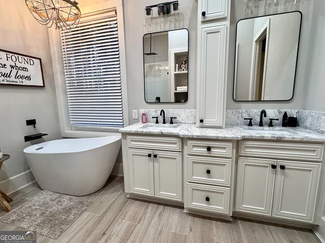 $625,000 | 318 Stonebridge Boulevard, Bremen, GA 30110