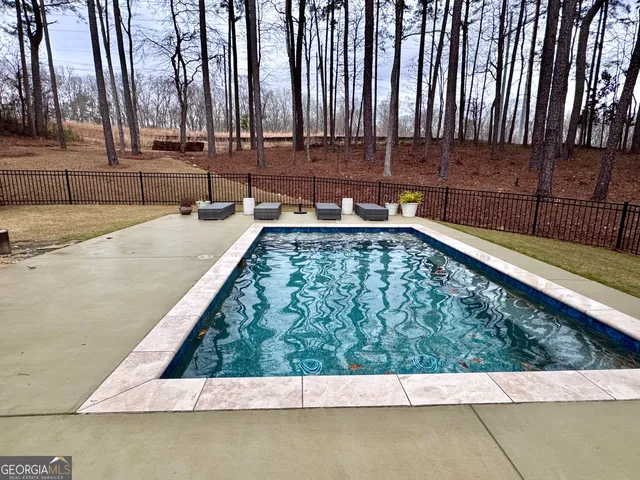 $625,000 | 318 Stonebridge Boulevard, Bremen, GA 30110