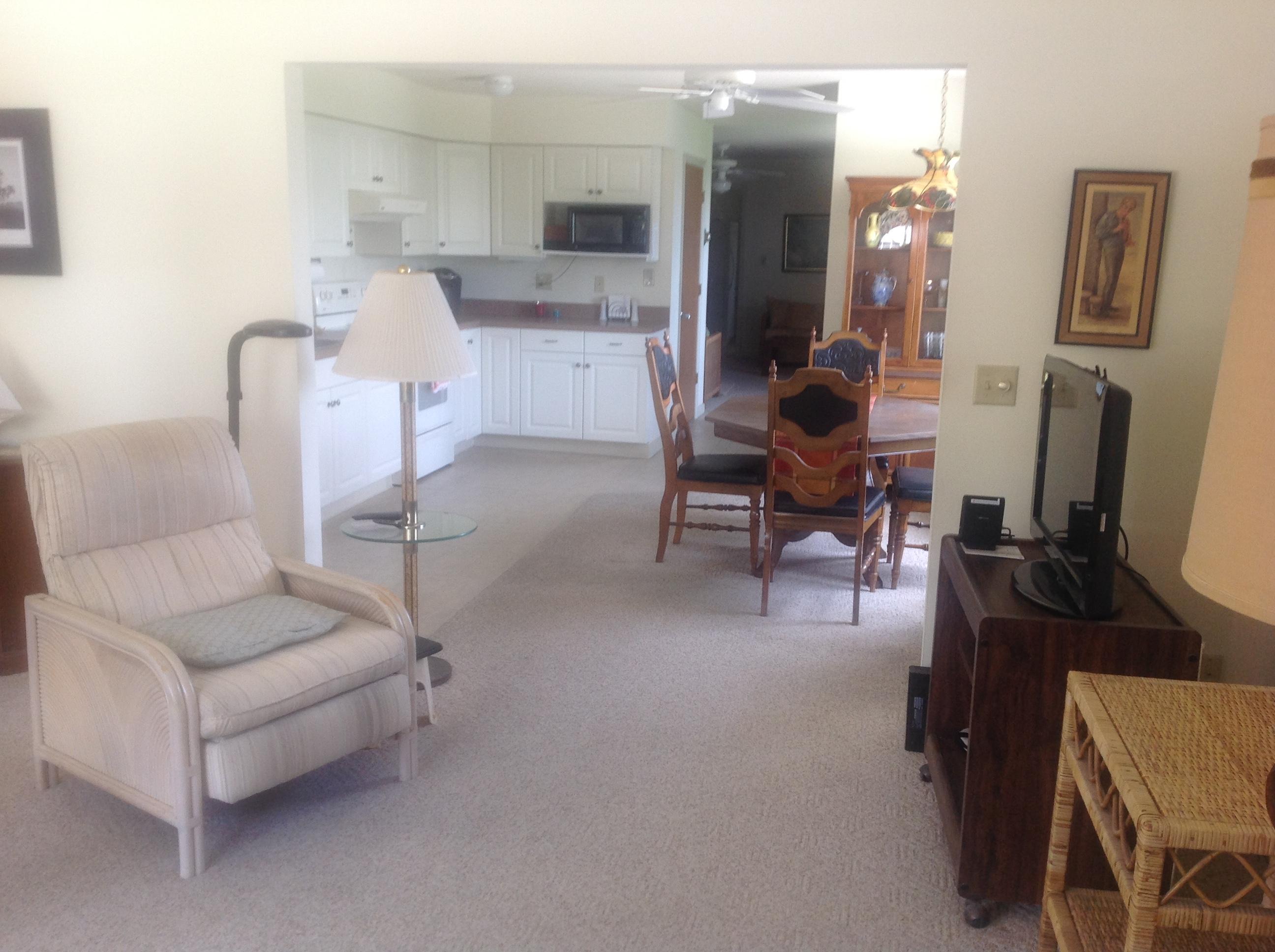 368 Plymouth Road West Palm Beach, FL 33405 - Photo 2 of 12 IMG_0798