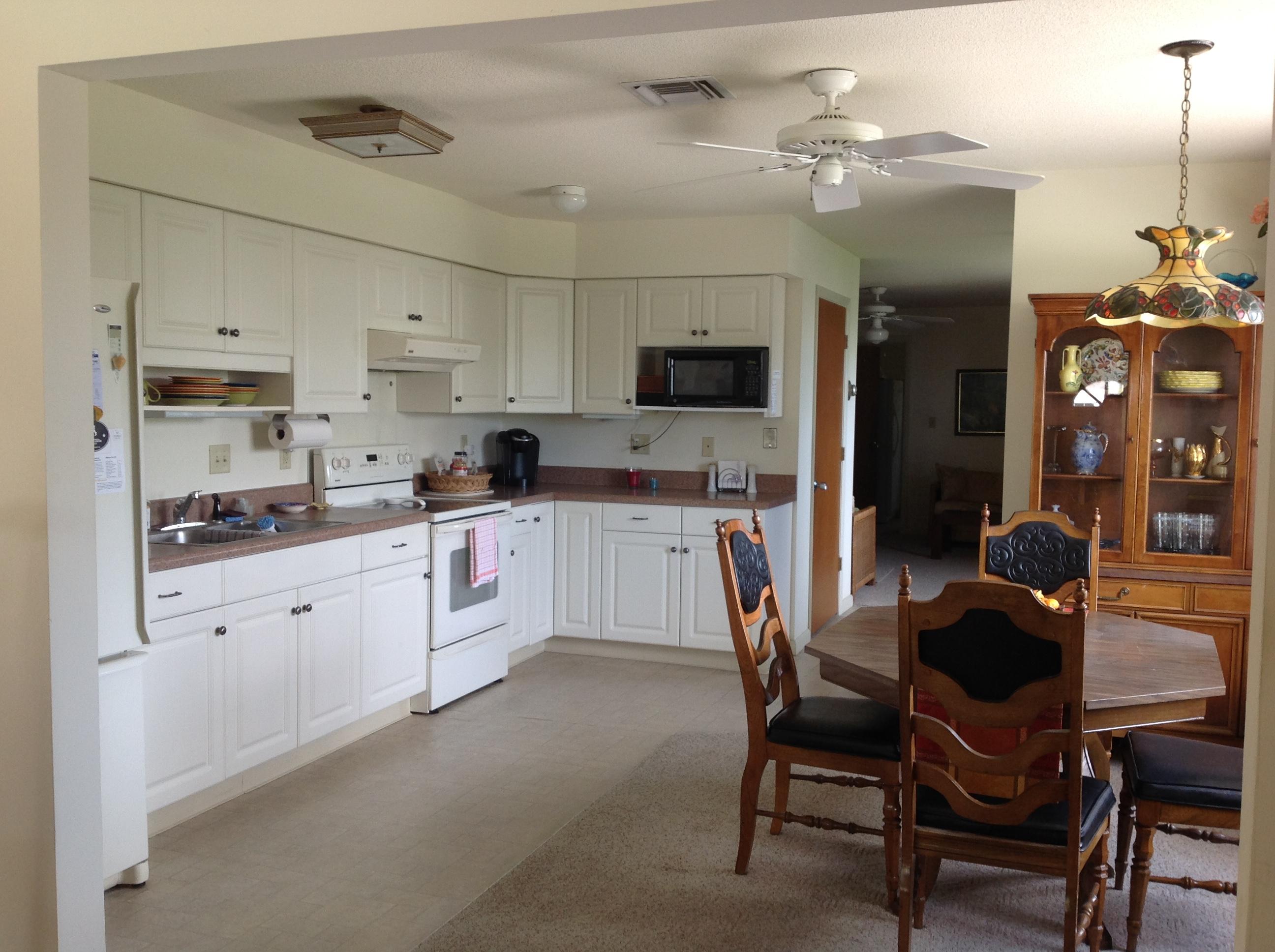 368 Plymouth Road West Palm Beach, FL 33405 - Photo 4 of 12 IMG_0766