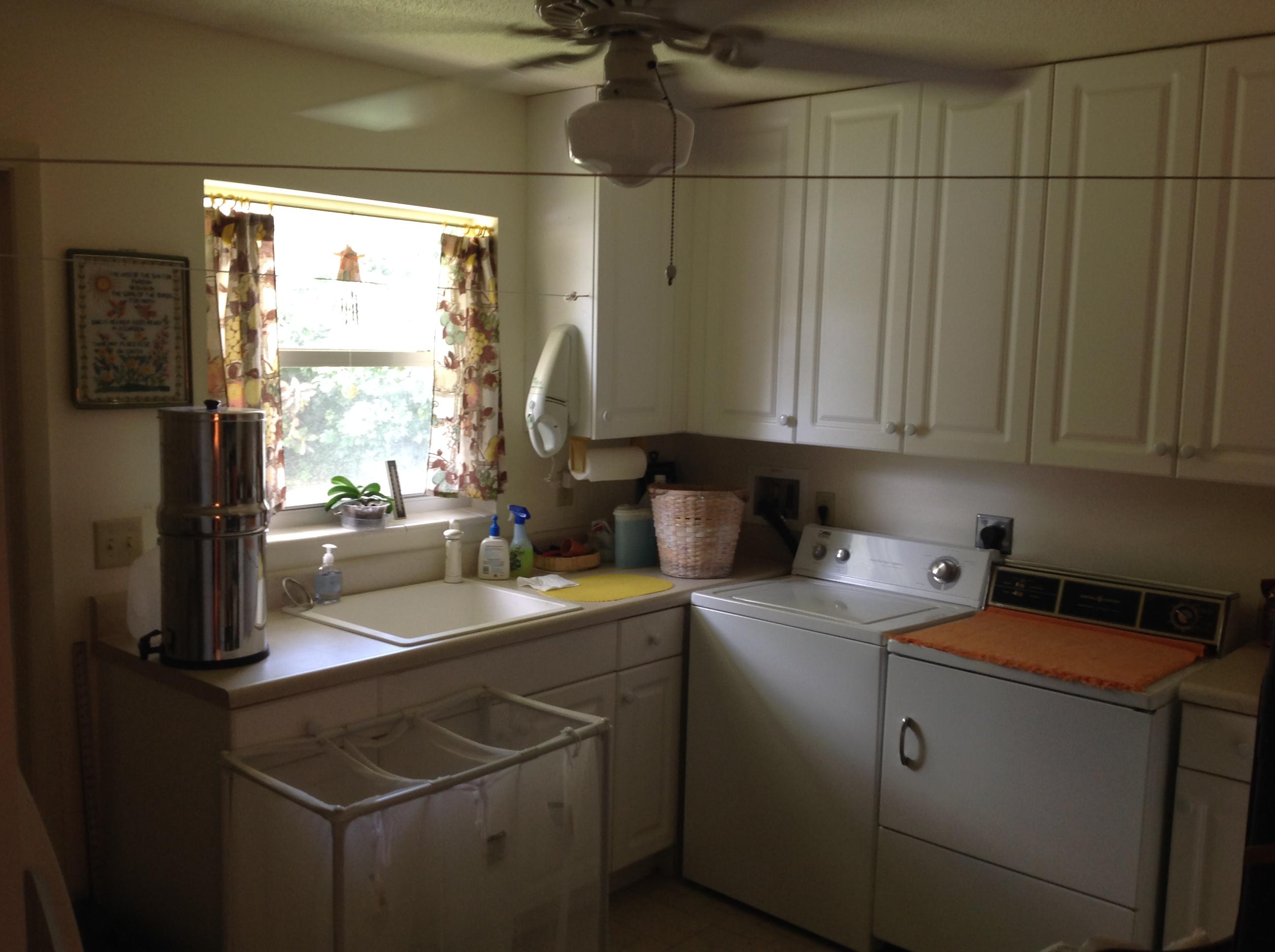 368 Plymouth Road West Palm Beach, FL 33405 - Photo 8 of 12 IMG_0778