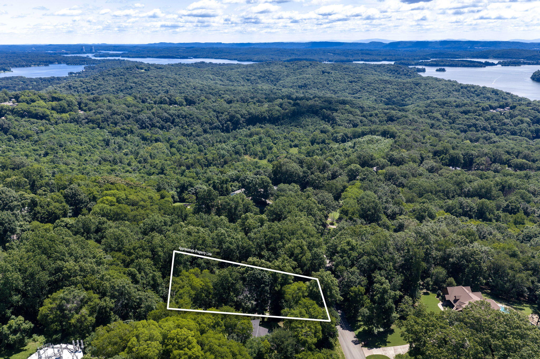 1719 Hidden Harbor Road Hixson, TN 37343 - Photo 63 of 76 73-web-or-mls-DJI_20260615115543_0343_D-