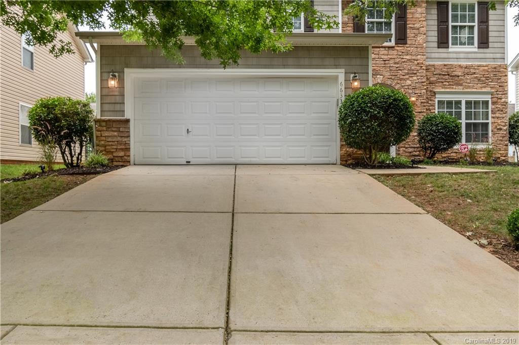 6633 Evanton Loch Road Charlotte, NC 28278 - Photo 2 of 45
