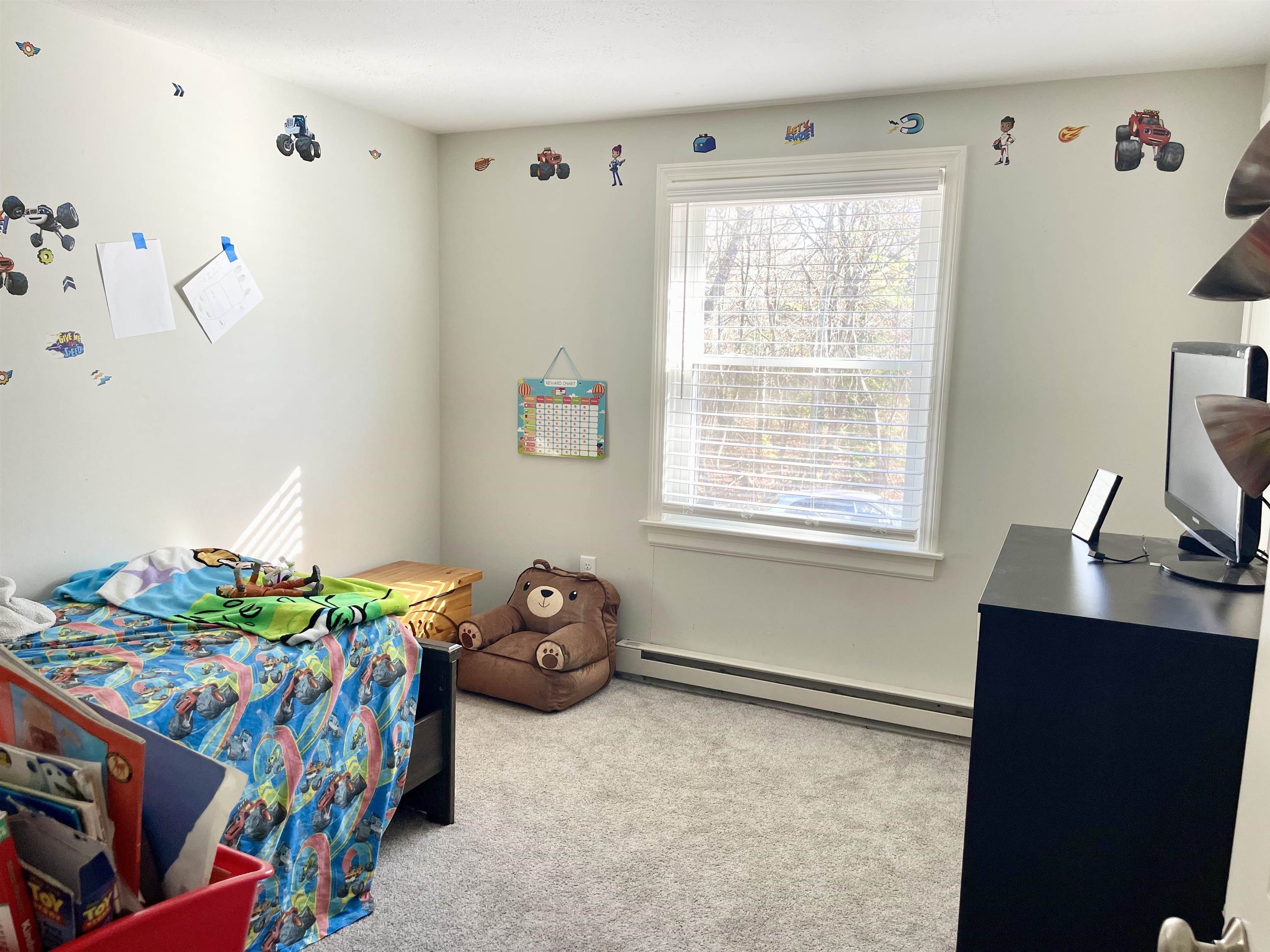 124 Rockingham Road Windham, NH 03087 - Photo 18 of 30