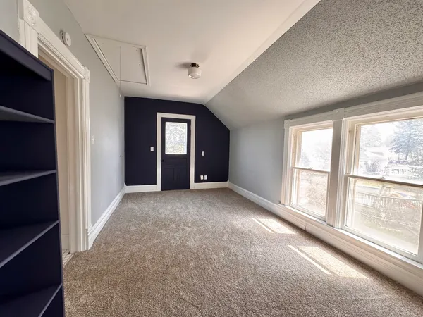 $199,000 | 706 South Hennepin Avenue, Dixon, IL 61021