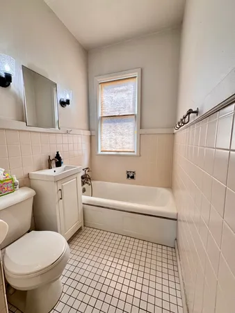 $199,000 | 706 South Hennepin Avenue, Dixon, IL 61021