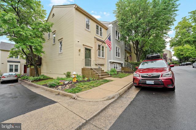 $562,500 | 73 Fendall Avenue, Alexandria, VA 22304
