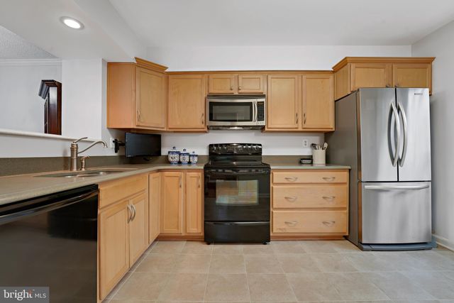 $562,500 | 73 Fendall Avenue, Alexandria, VA 22304