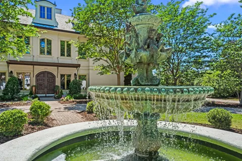 $3,750,000 | 434 Captains Circle, Destin, FL 32541