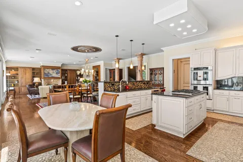 $3,750,000 | 434 Captains Circle, Destin, FL 32541