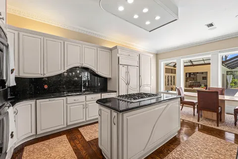 $3,750,000 | 434 Captains Circle, Destin, FL 32541