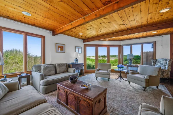 $4,750,000 | 40 Harbor Road, East Dennis, MA 02641