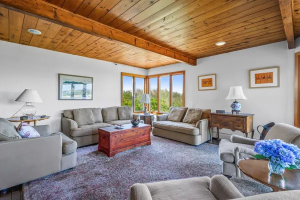 $4,750,000 | 40 Harbor Road, East Dennis, MA 02641
