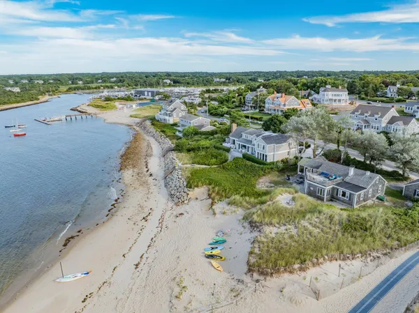 $4,750,000 | 40 Harbor Road, East Dennis, MA 02641