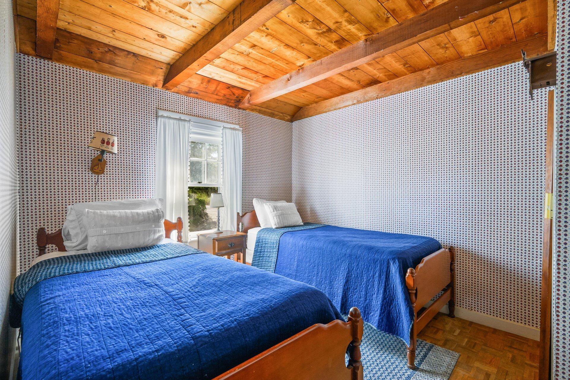 40 Harbor Road East Dennis, MA 02641 - Photo 24 of 32 23