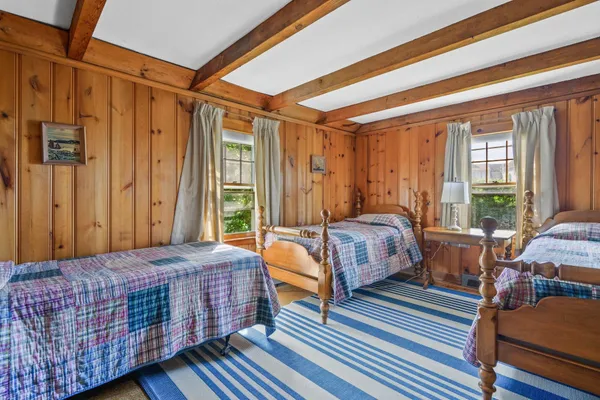 $4,750,000 | 40 Harbor Road, East Dennis, MA 02641