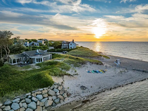 $4,750,000 | 40 Harbor Road, East Dennis, MA 02641